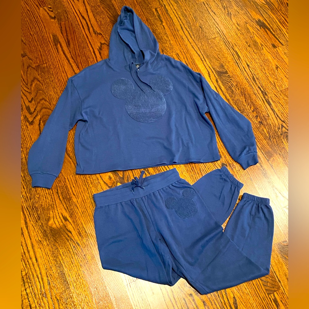 Women’s navy blue lounge outfit new no tags